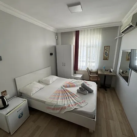 Hotel Gold In Confort 2*