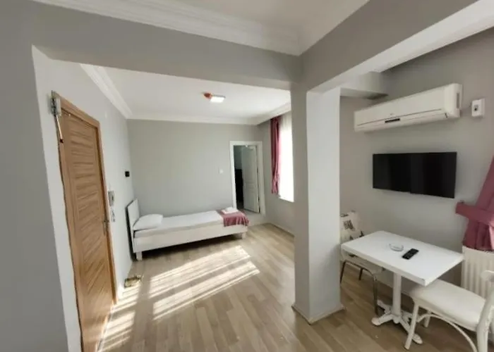 Gold In Confort Hotel 2*